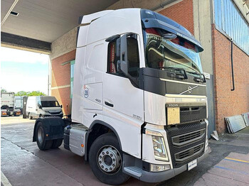 Tractor unit VOLVO FH 460