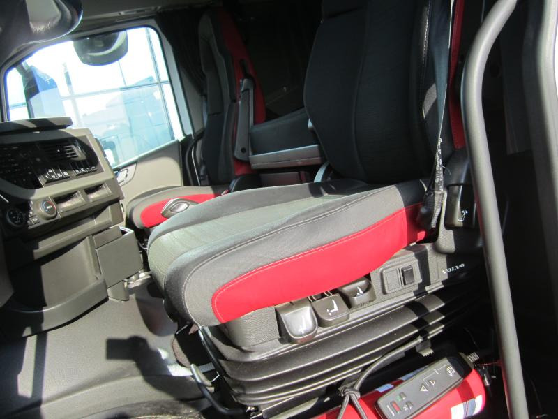 Tractor unit Volvo FH 500