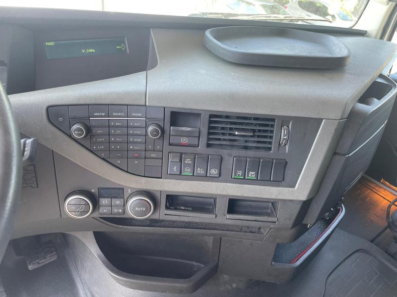 Tractor unit Volvo FH 500