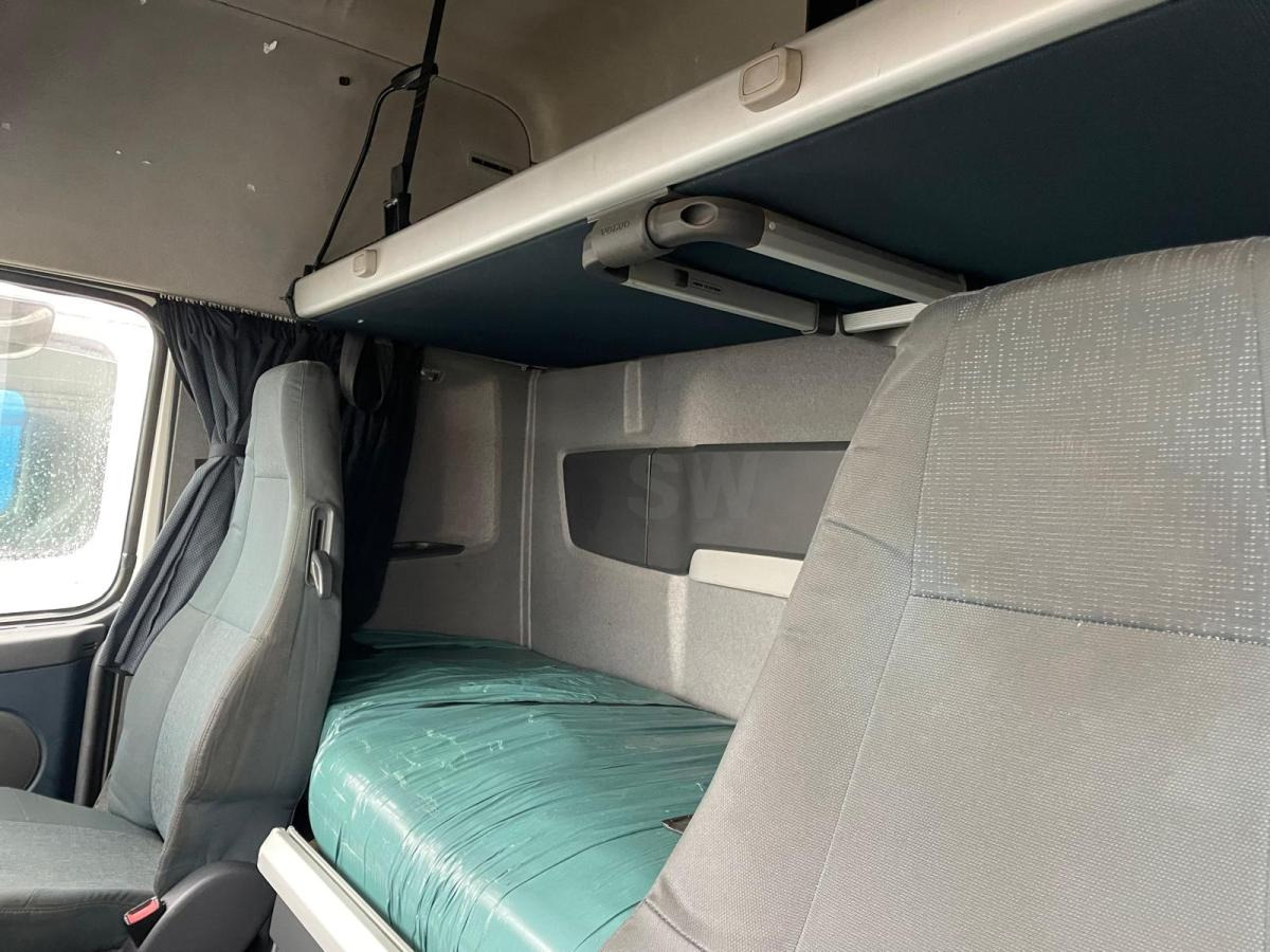 Tractor unit Volvo FH 500