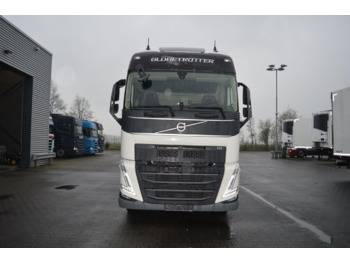 Tractor unit VOLVO FH 500