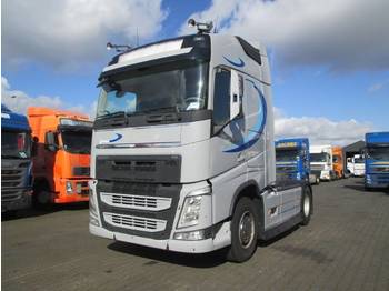 Volvo FH 500 Globetrotter Euro 6 tractor unit from