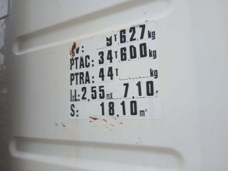 Tractor unit Volvo FH 520