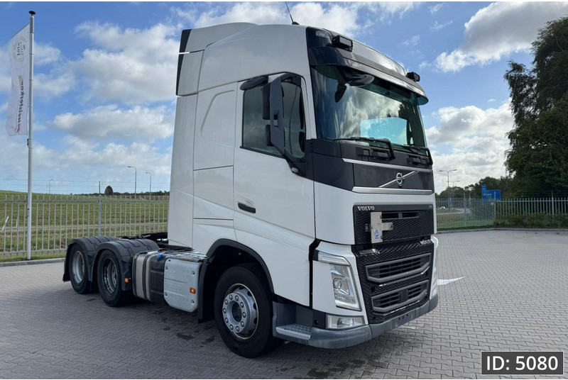 Tractor unit Volvo FH 540 Globetrotter XL, Euro 6, / 6x4