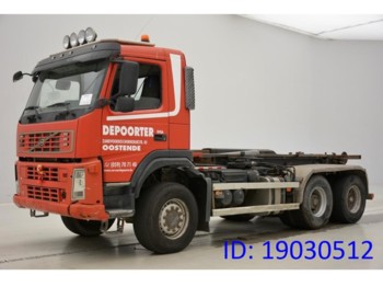 Tractor unit Volvo FM13.400 - 6x6: picture 1