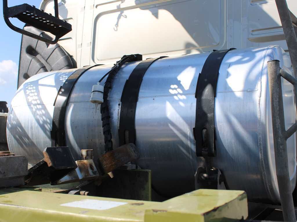 Tractor unit Volvo FMX 500, 6X6, LOGLIFT F265Z95 + DOLL trailer (2007)