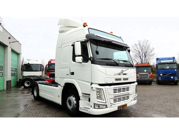 Tractor unit Volvo FM 380 Origineel NL, (Geen import) . APK tot 11-10-2024. service bij NL Volvo dealer: picture 1