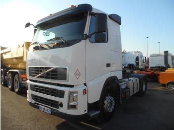 Tractor unit Volvo FM 440: picture 1