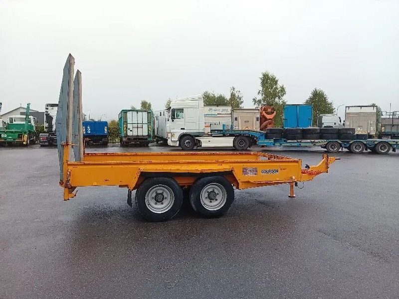 Autotransporter trailer Gourdon 6 tons