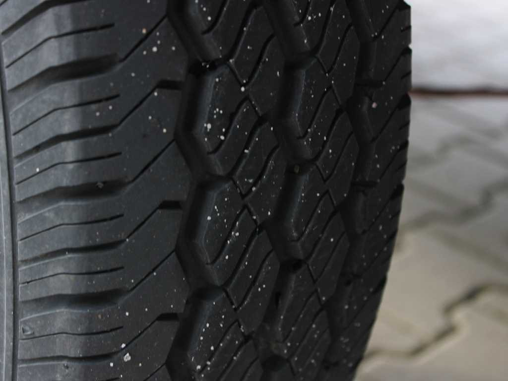 Curtainsider trailer EUROLAMINO 01