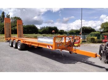 New Low loader trailer for transportation of heavy machinery Dangreville PE32A: picture 1