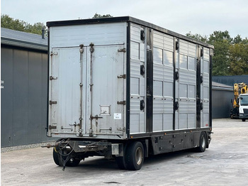 Finkl VA 18 3-Stock, Hubdach, Tränke, Aggregat  - Livestock trailer