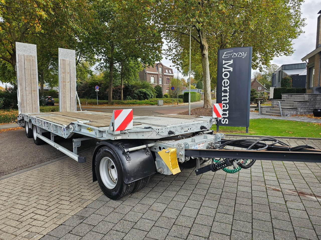 Low loader trailer Humbauer HTD30 With Hydraulic Ramps