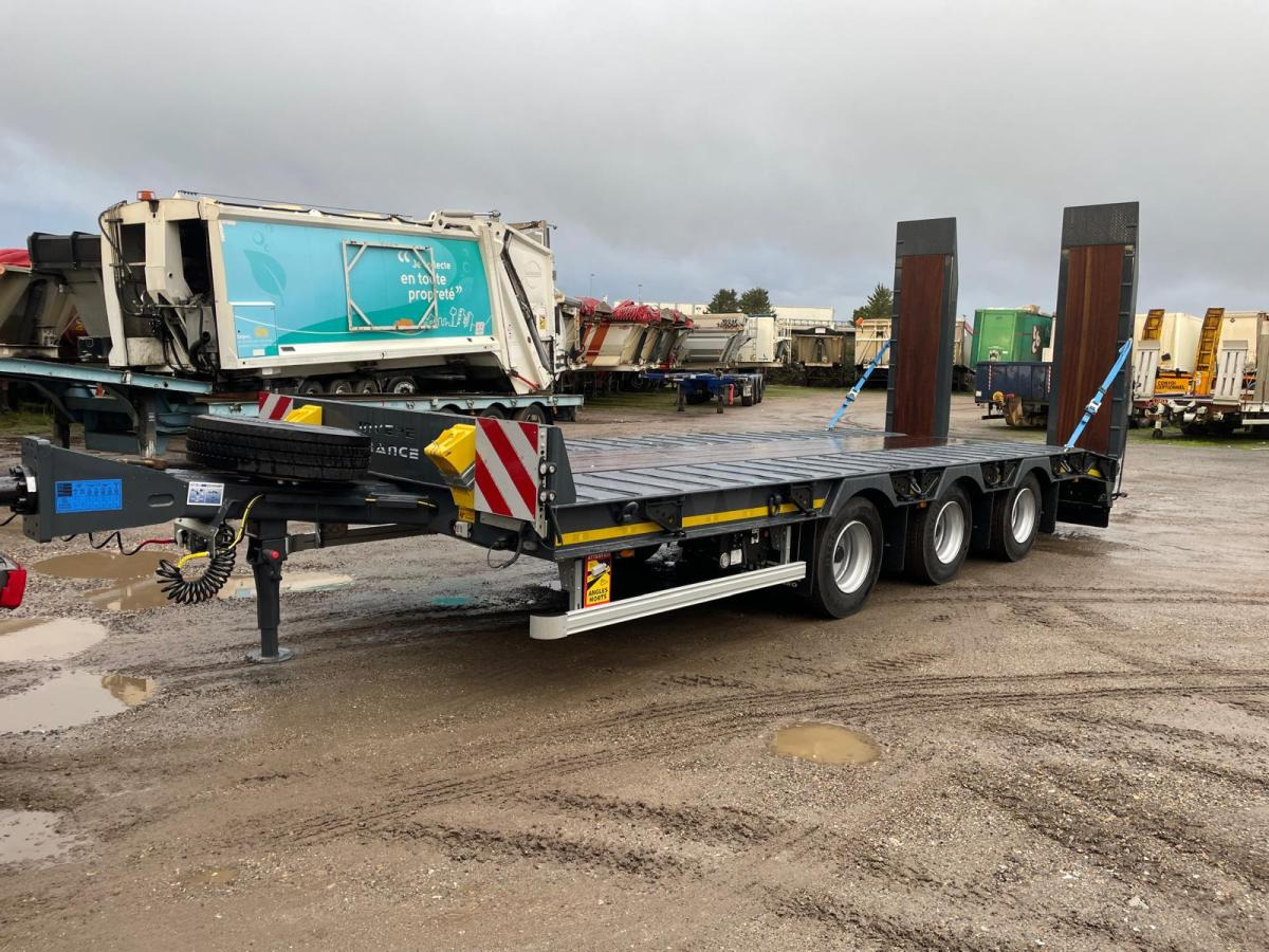 Low loader trailer Invepe