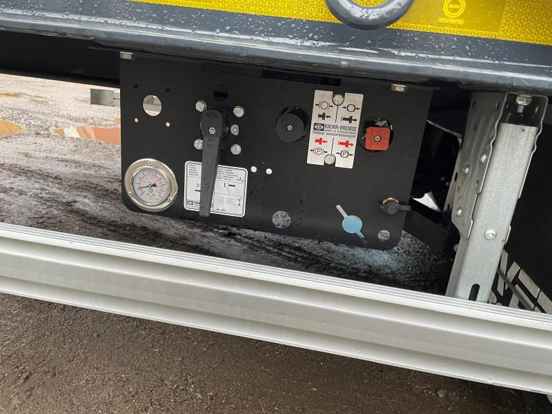 Low loader trailer Invepe