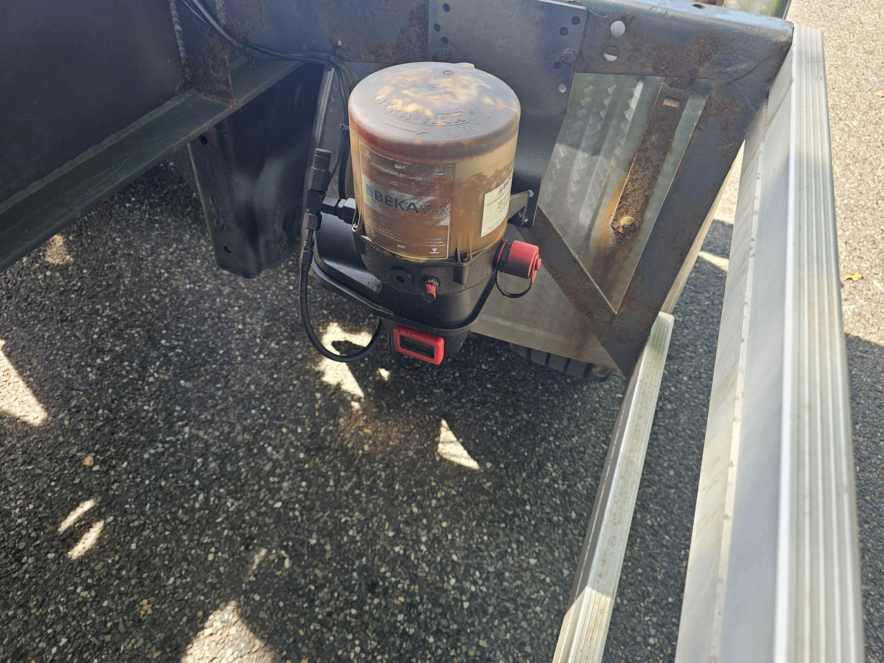 Roll-off/ Skip trailer AJK AAE With Slide