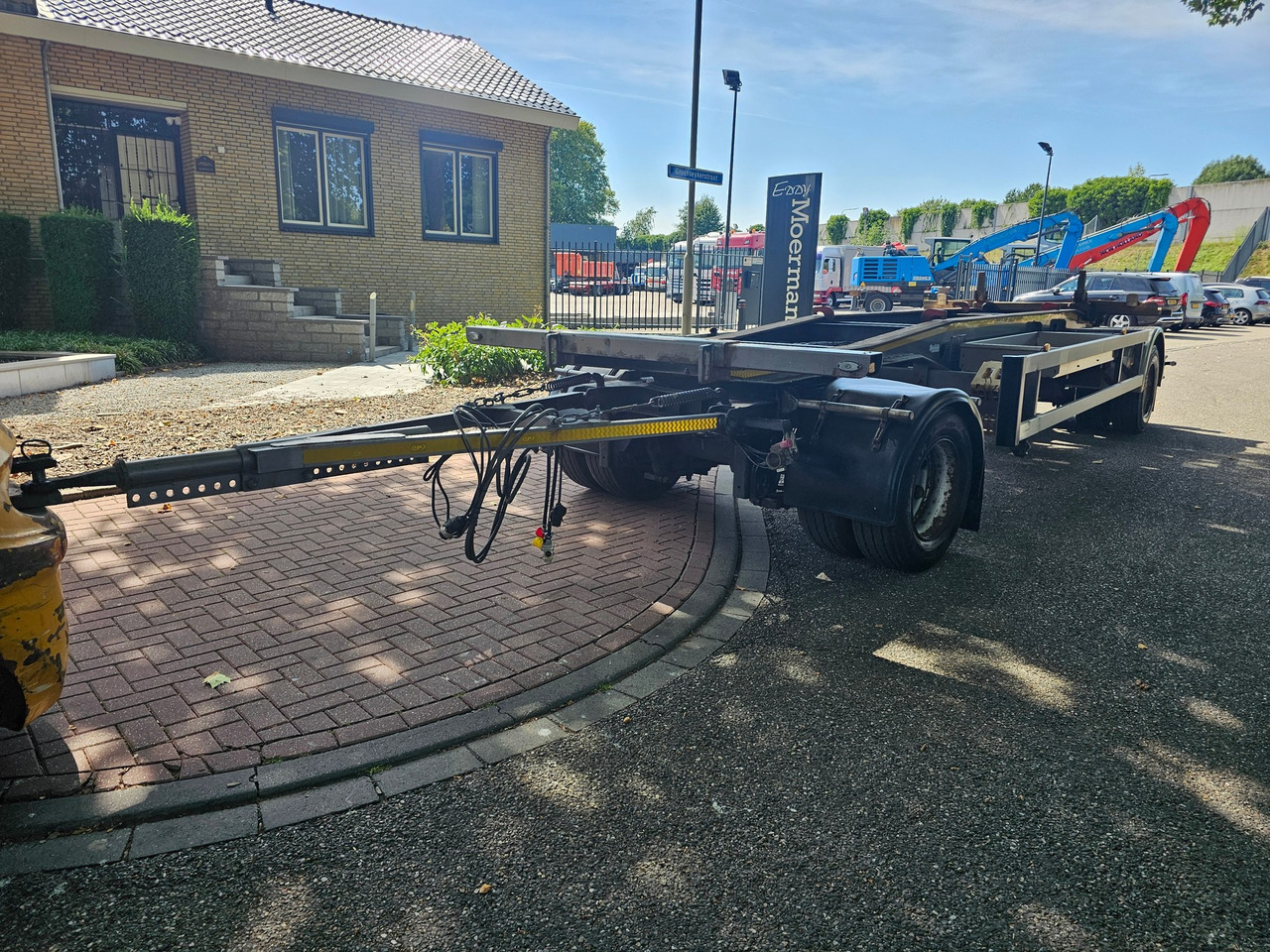 Roll-off/ Skip trailer AJK AAE With Slide
