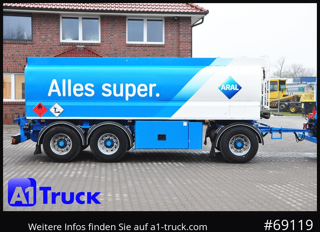Tank trailer Oben-Untenbef. 22.400 Ltr. 3 KA