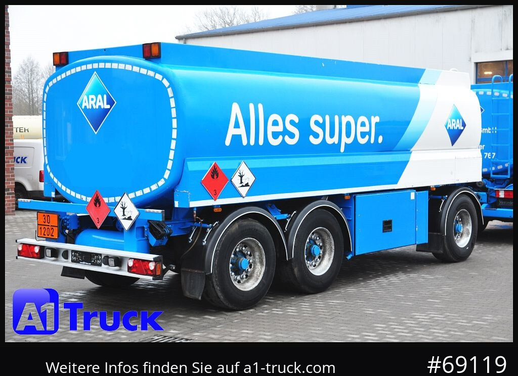 Tank trailer Oben-Untenbef. 22.400 Ltr. 3 KA