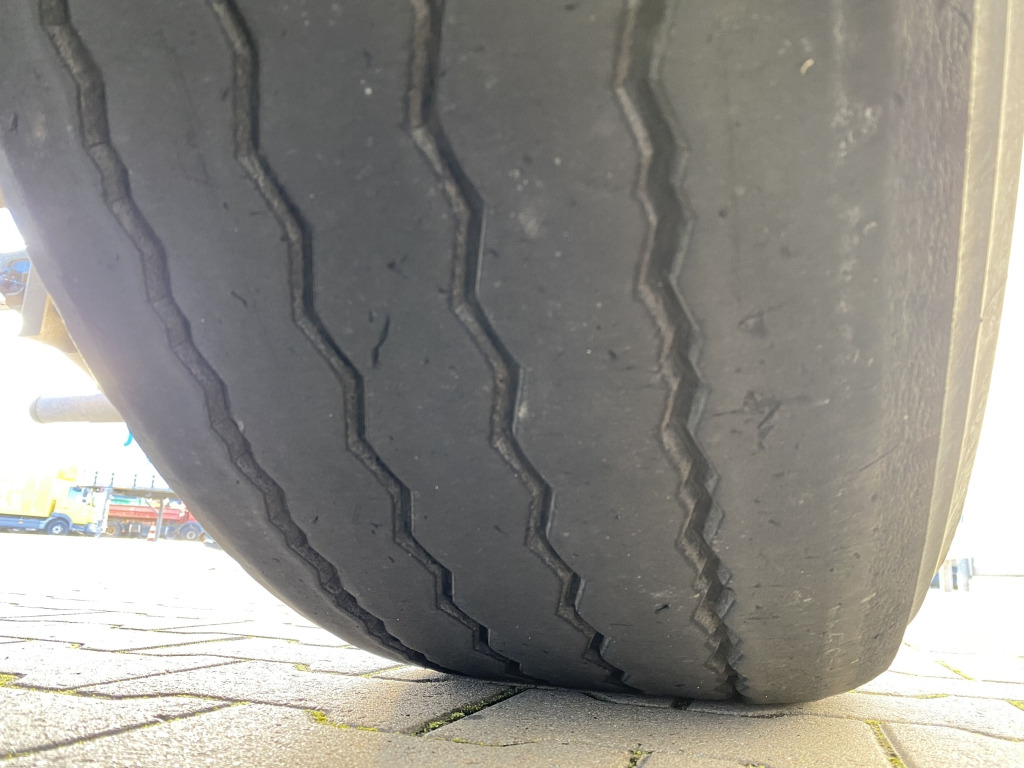 Tipper trailer Schmitz ZKI 18