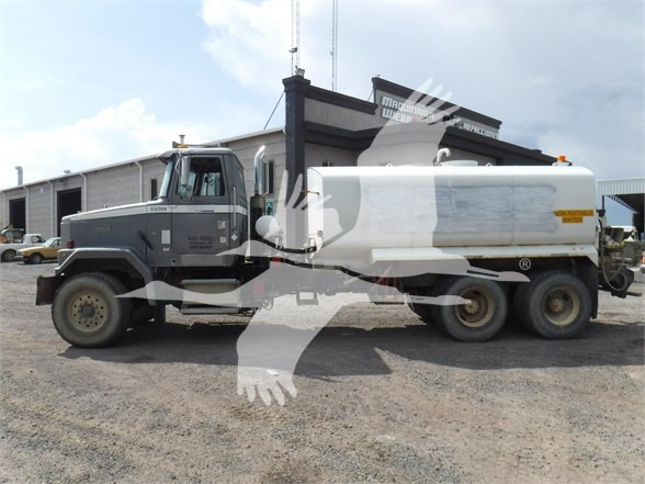 Tank truck 1991 VOLVO ACL64B 16050: picture 7