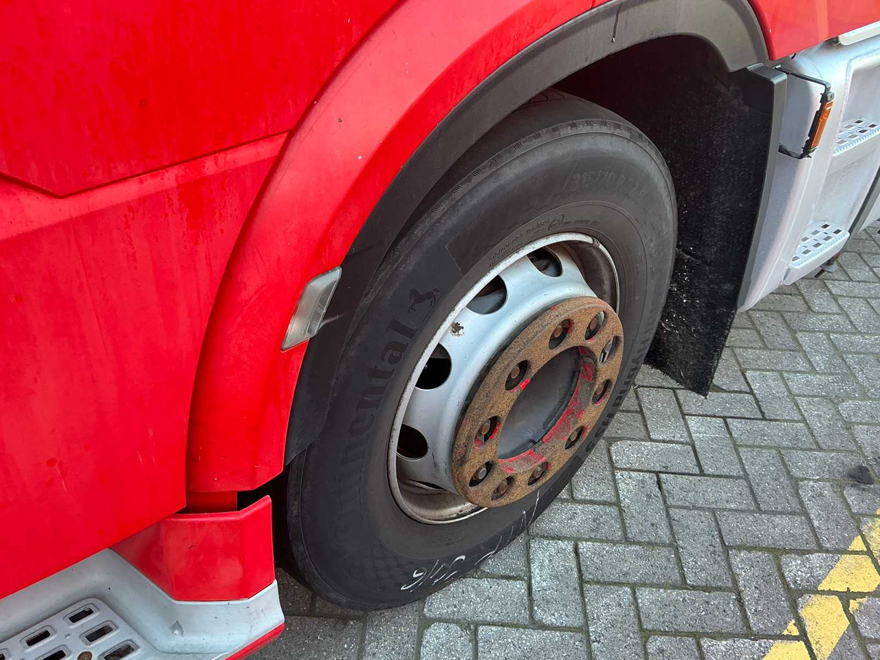 Truck 2019 DAF XF450FT TR4X2 COM KIP TRACTOR UNIT (84113-811)