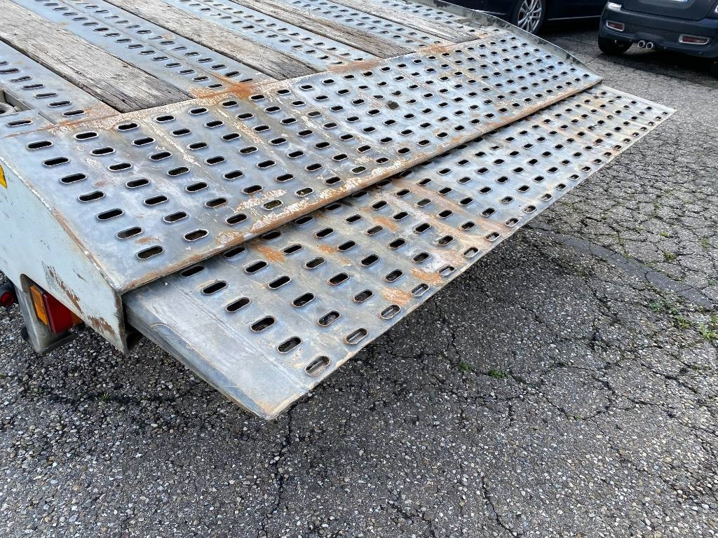 Autotransporter truck Iveco STRALIS 360 e6 A Réparer