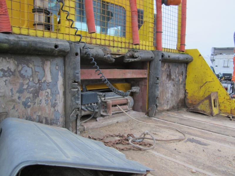 Autotransporter truck Renault Premium