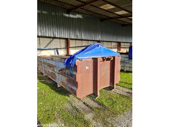 Truck  BENNE CEREALIERE 11