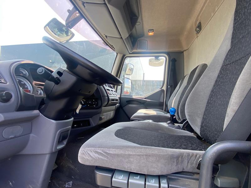 Box truck DAF LF 55.220