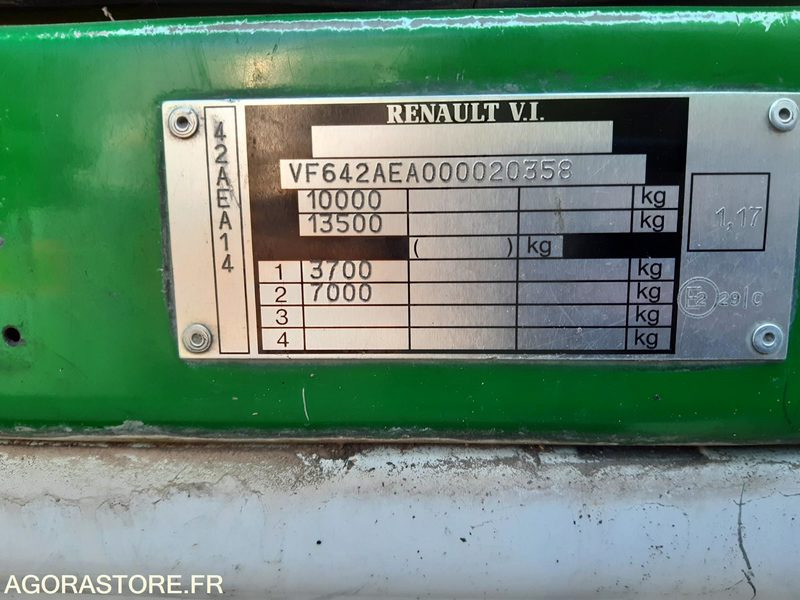 Box truck FOURGON RENAULT 10T - CD388BR