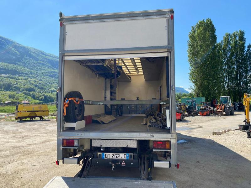 Box truck ISUZU Camion SÉRIE N AVEC 2 STRUCTURES CHAPITEAUX