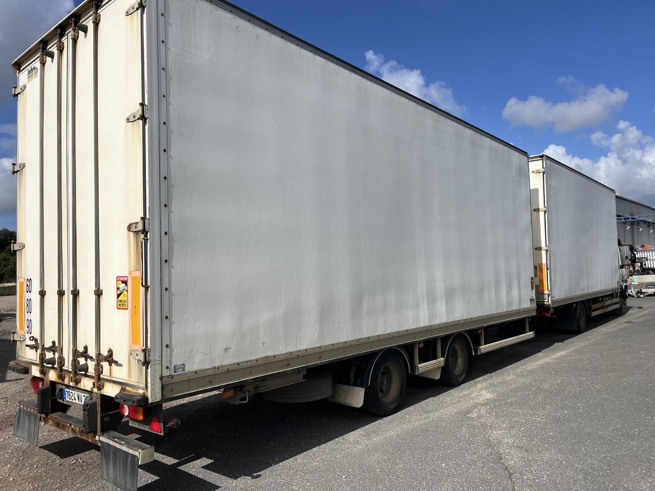 Box truck IVECO Eurocargo 120e28