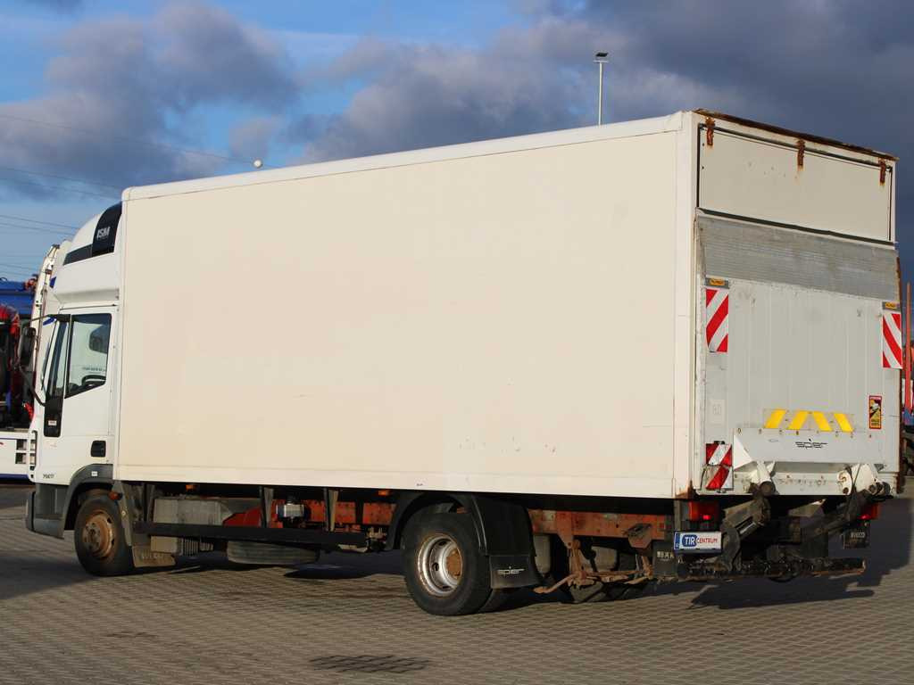 Box truck Iveco EUROCARGO ML75E17, HYDRAULIC FRONT, SLEEPING BODY