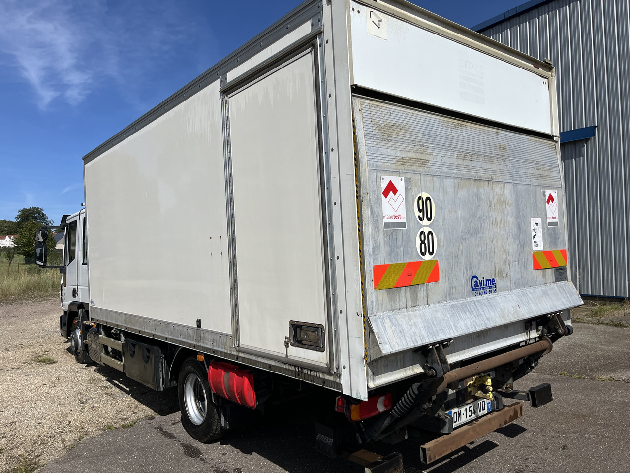 Box truck Iveco Eurocargo 100E22 caisse double cabine 7 places