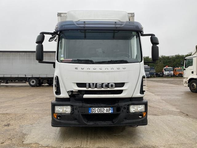 Box truck Iveco Eurocargo 120E22