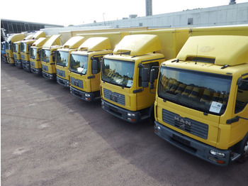 Box truck MAN TGL 12.240 HLB AHK 7m-Koffer
