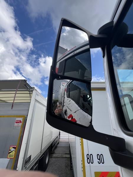 Box truck MAN TGS 26.440