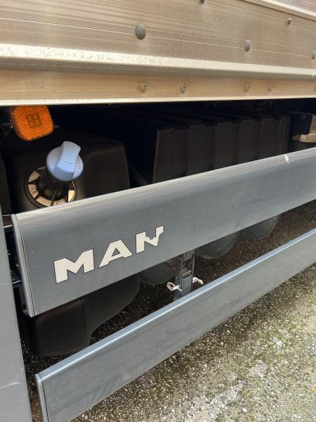 Box truck MAN TGS 26.440