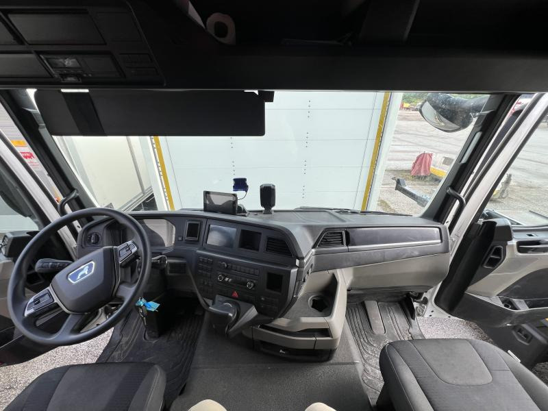 Box truck MAN TGS 26.440