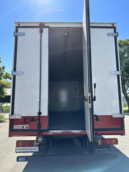 Box truck Mercedes Atego 816 L Blumentransporter ISO-Koffer