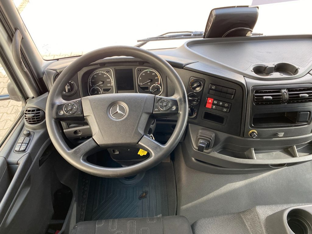 Box truck Mercedes-Benz 1321 Atego | LBW 1,50 to.*Klima*Reifen: c.a 80%