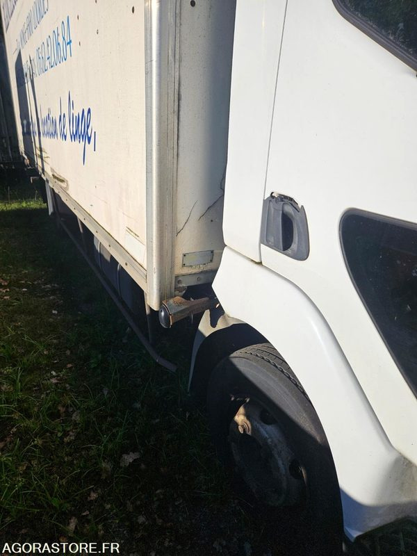 Box truck PL-RENAULT MIDLUM- 407653Km-2005