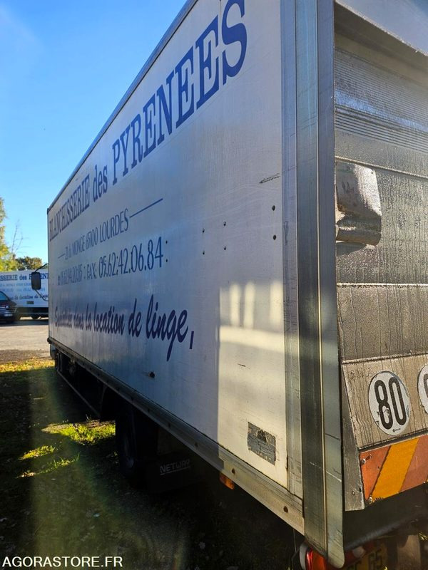 Box truck PL-RENAULT MIDLUM- 407653Km-2005