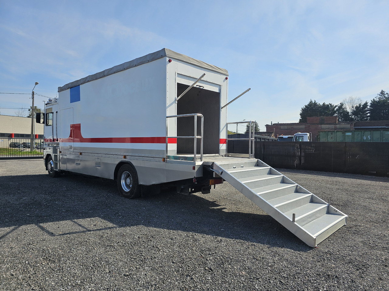 Box truck Renault AE380 PHASE1