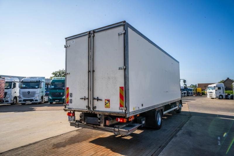 Box truck Renault D WIDE 250 (16T)DXI +DHOLLANDIA