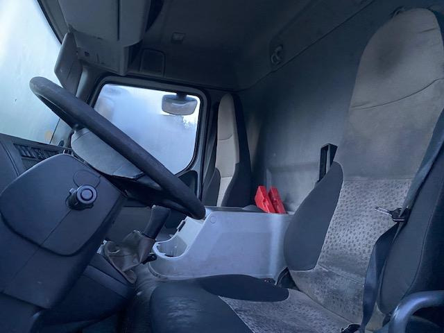 Box truck Renault Midlum 180