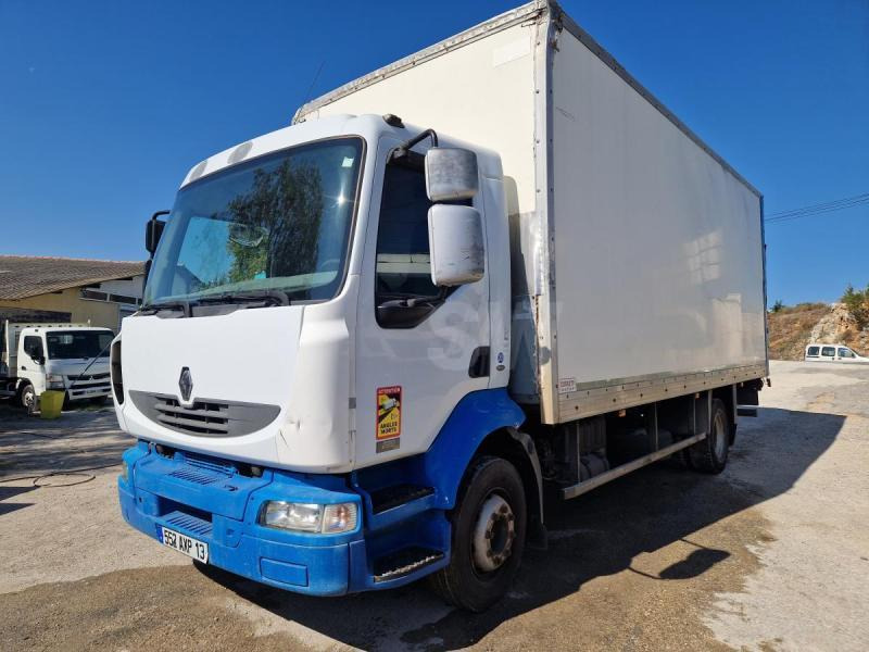 Box truck Renault Midlum 220 DCI
