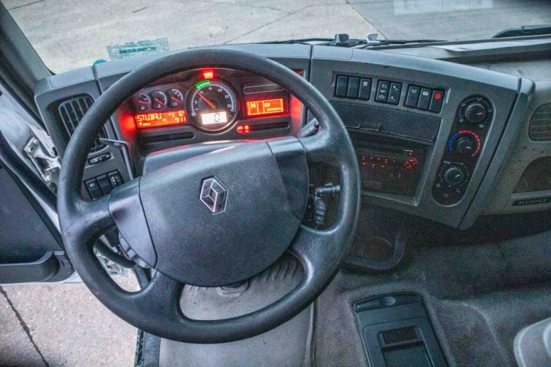 Box truck Renault PREMIUM 380 DXI-6x2