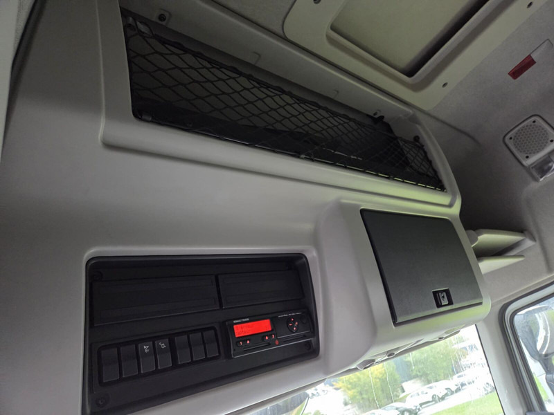 Box truck Renault Premium 380dxi